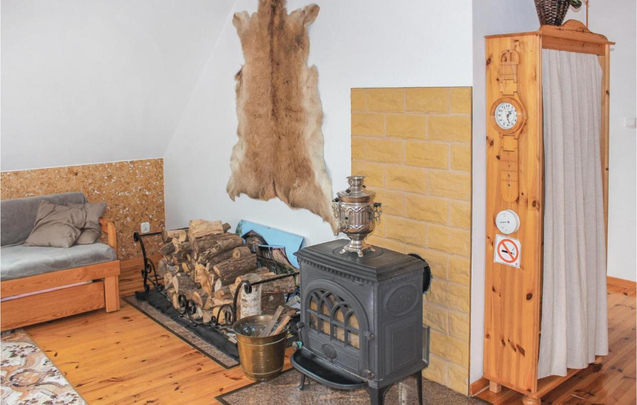 Cozy Apartment In Nowe Warpno With Wifi Bagian luar foto